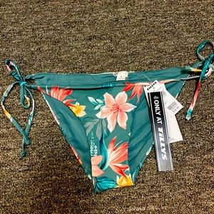Brand new with tags size large bikini bottoms floral print